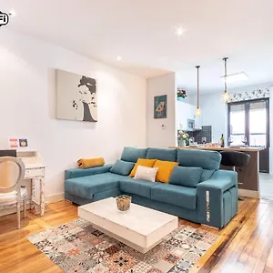 Appartement Between Old Town & Guggenheim!! Private Parking, Bilbao