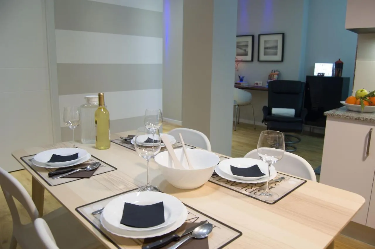 Markelenea - Bilbao - Casco Viejo - Parking - Wifi Gratis 0*,  Espagne
